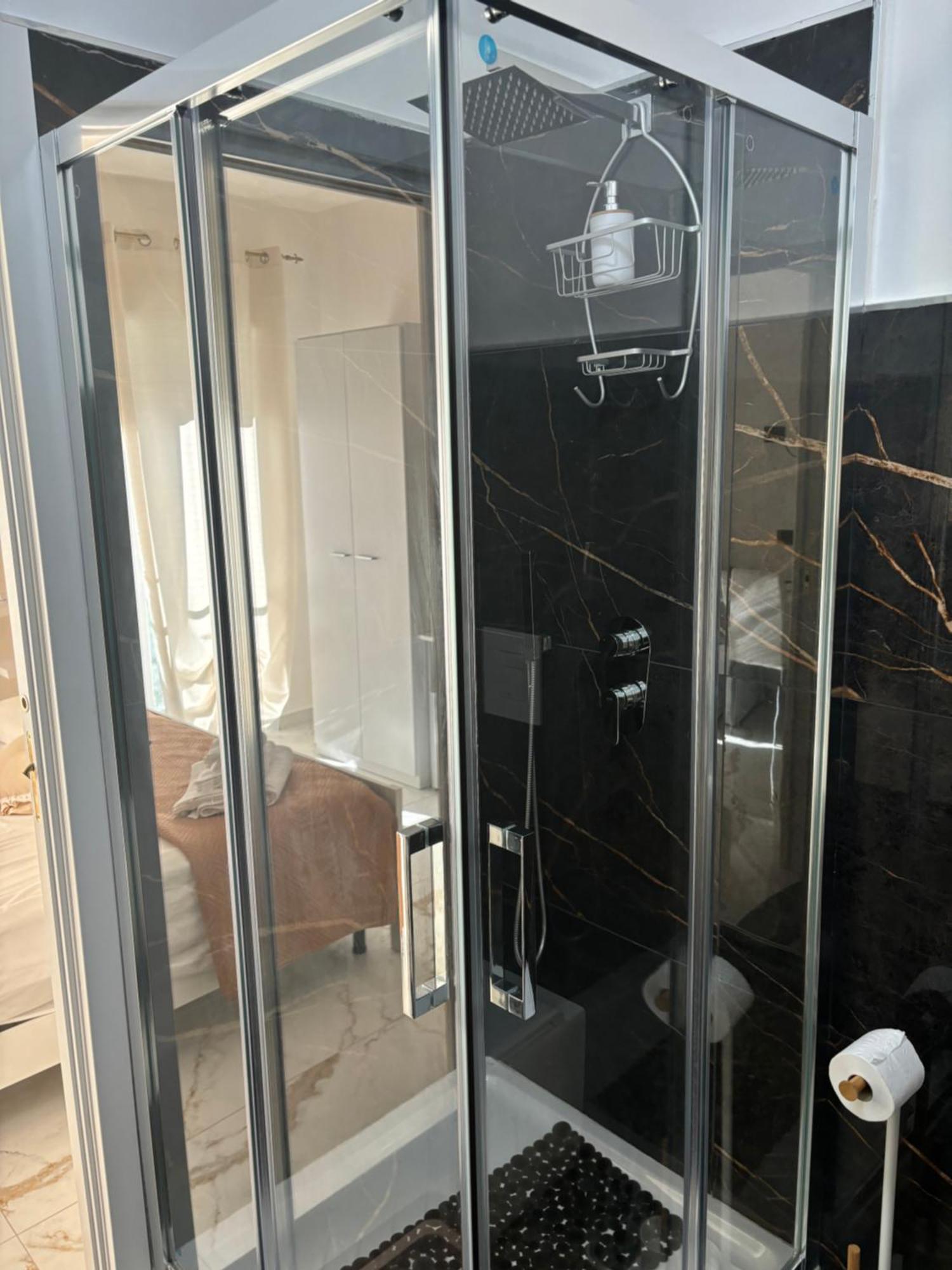 B&B A Un Passo Dal Mare Crotone Zewnętrze zdjęcie