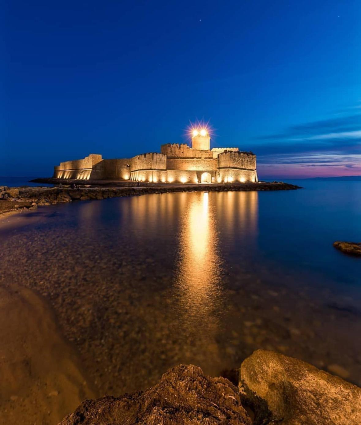 B&B A Un Passo Dal Mare Crotone Zewnętrze zdjęcie